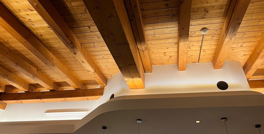 Photo wooden beam ceiling light