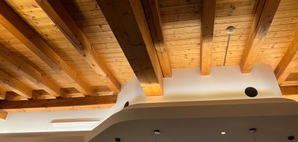 Photo wooden beam ceiling light