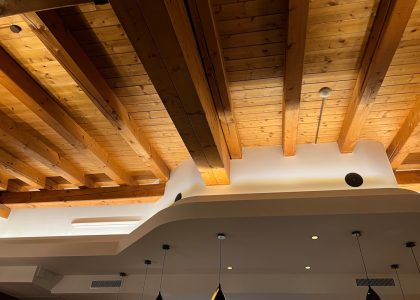 Photo wooden beam ceiling light